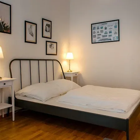 New Studio Old Building Vibrant Lindenau Wifi Tv